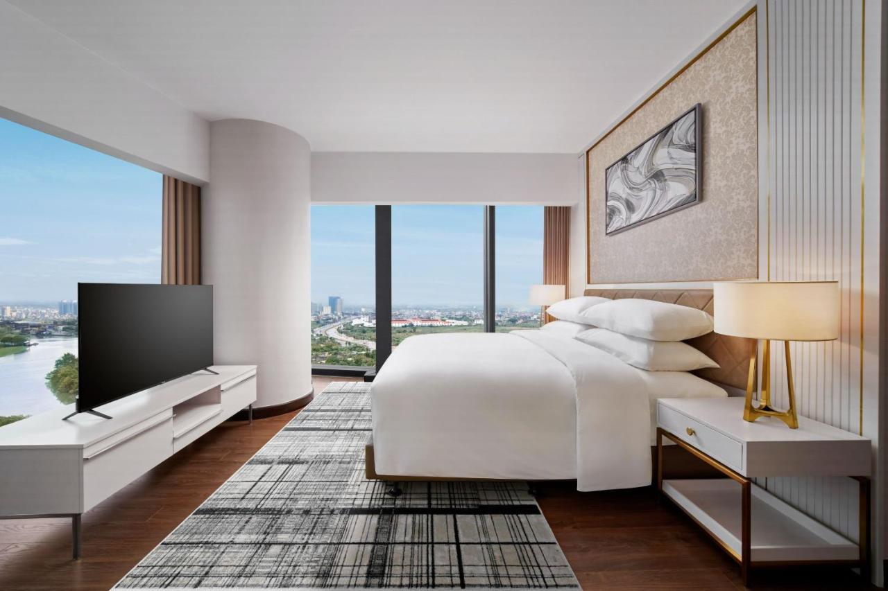 Hotel Sheraton Phong